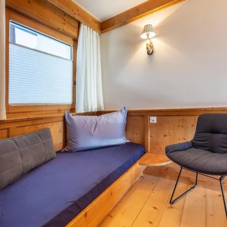 2br Minihome - What'app - 0034-656-619-782 - For Reservations!